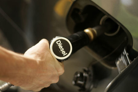 Diesel fuori dal mercato: benefici per l’ambiente, incentivi e info utili.