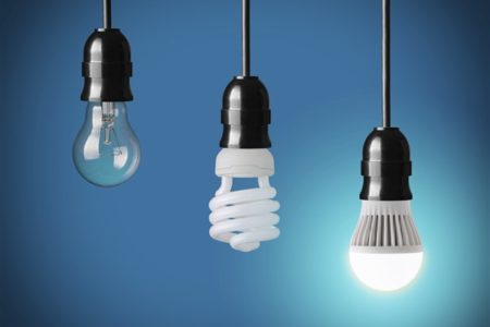 1 Settembre 2018: via le luci alogene, benvenute lampadine LED