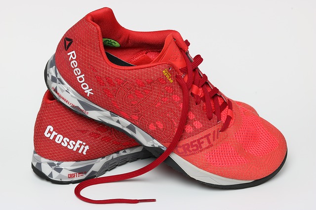 Reebok creerà scarpe in poliestere free entro il 2024