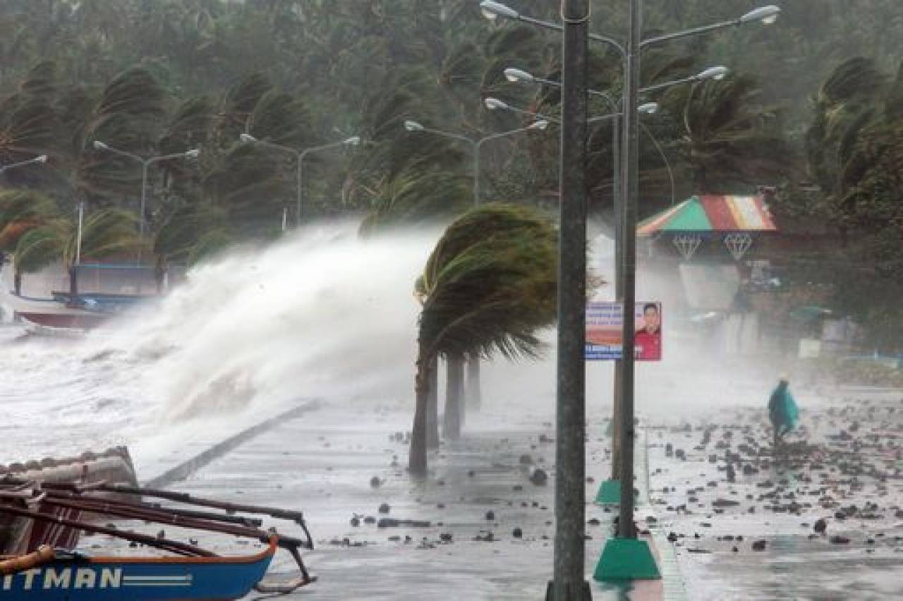Perchè negli ultimi anni gli uragani sono sempre più imprevedibili e distruttivi?